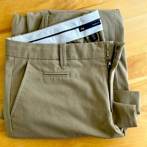 Gap 8 Long trouser cut, hip slung pants